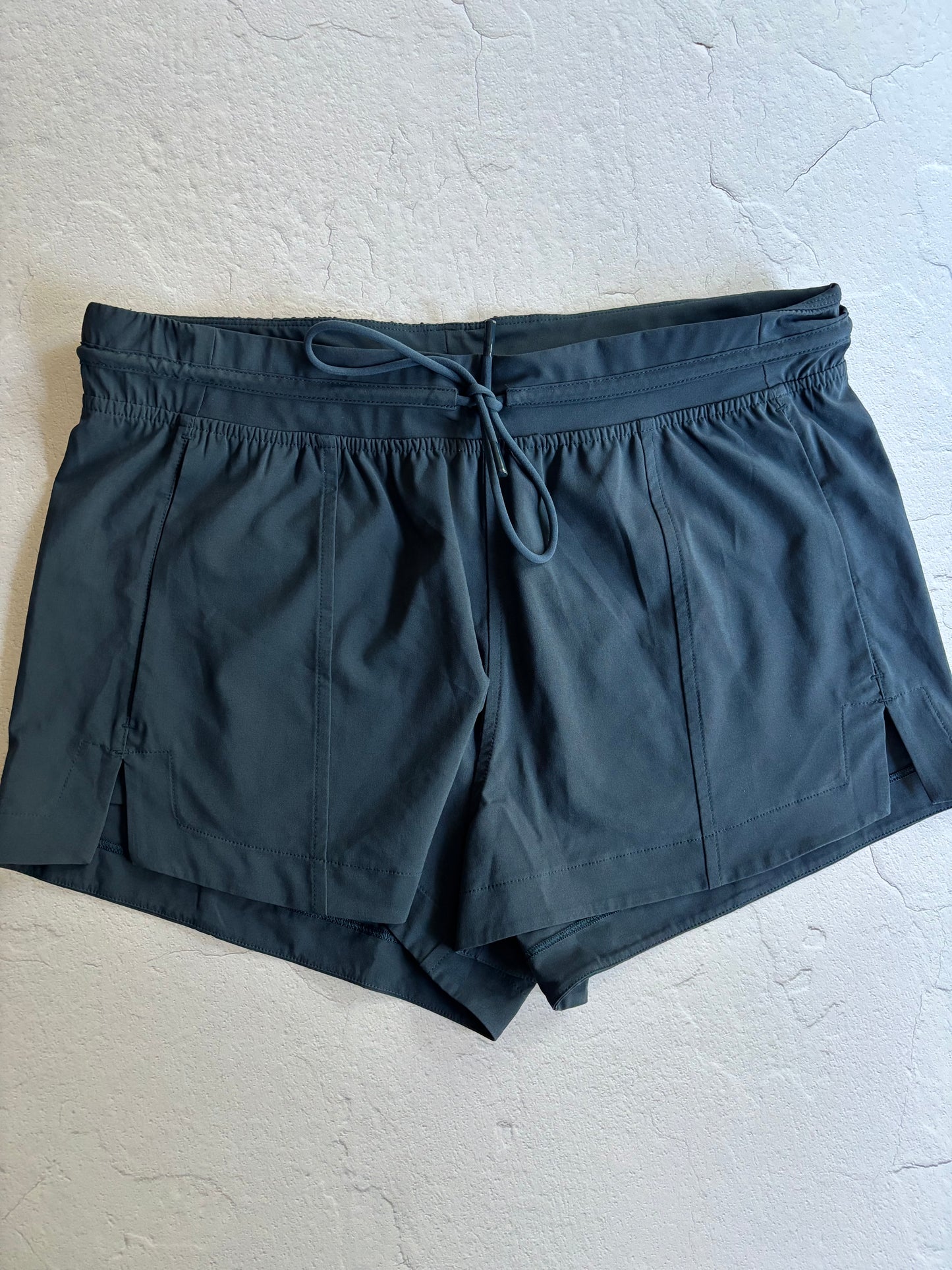 Breakaway Short 3”