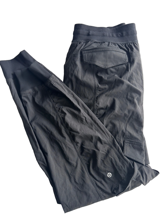 Dance Studio Relaxed Fit Mid-Rise Cargo Jogger