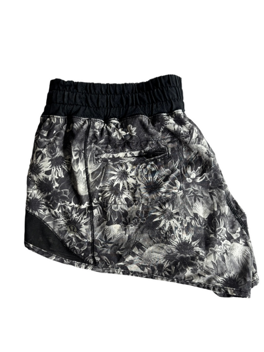 Hotty Hot Short 2.5”